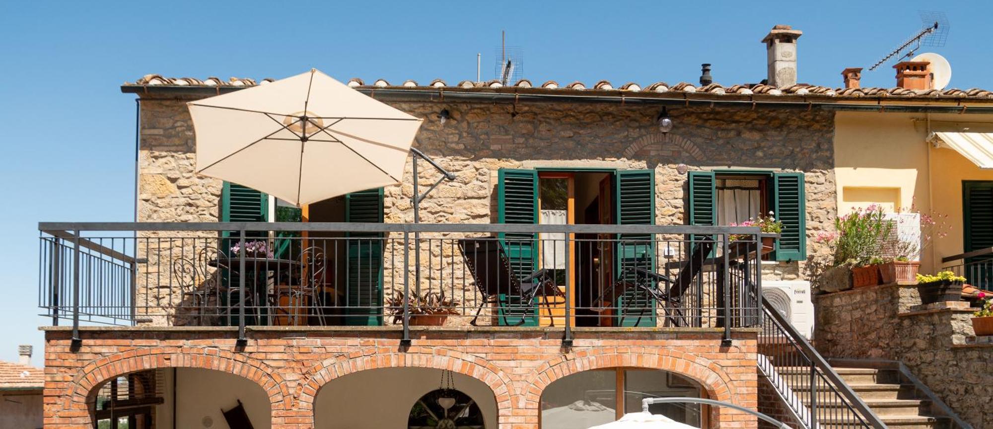 La Domus Di Marta Lägenhet Volterra Exteriör bild