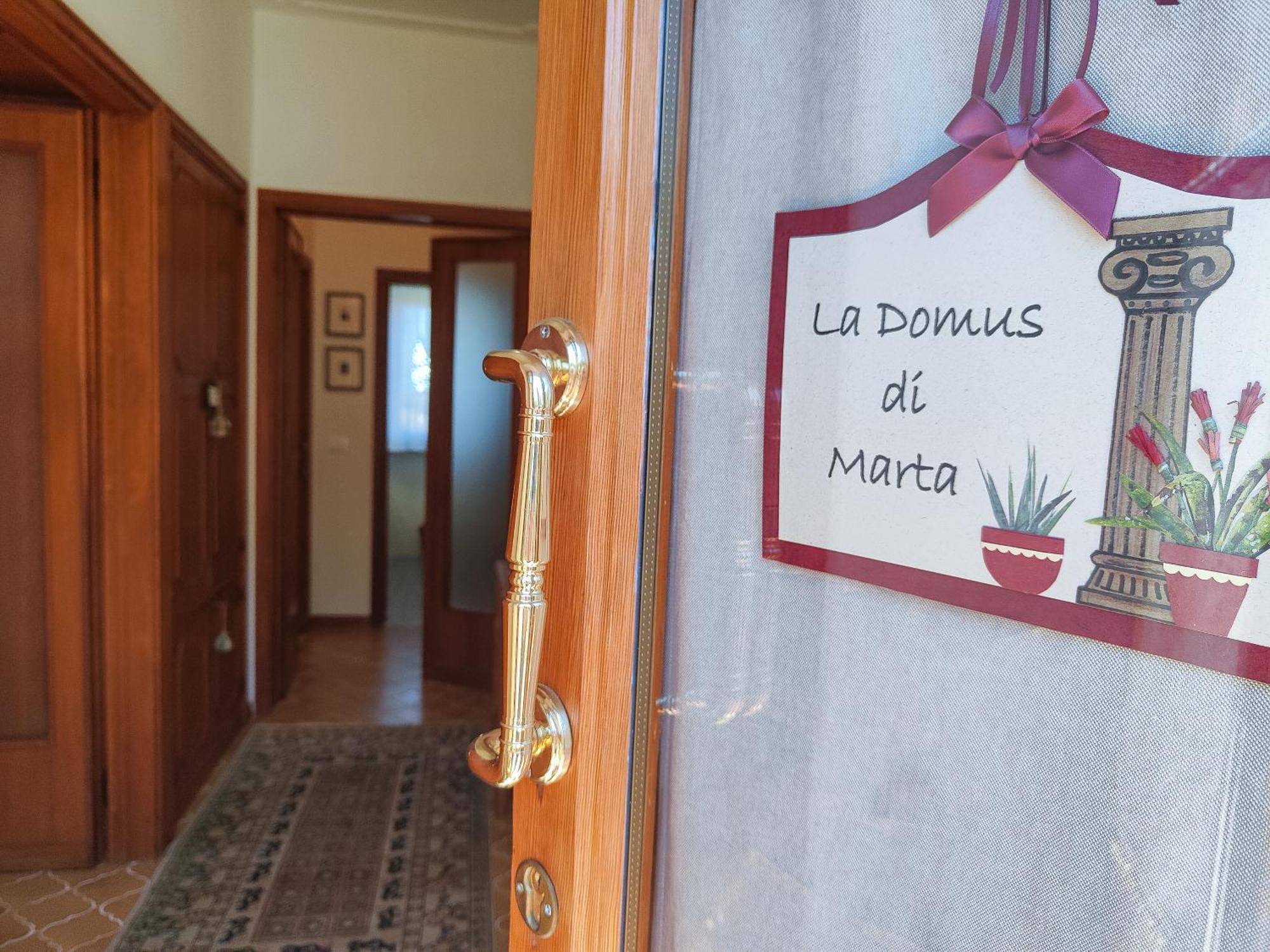 La Domus Di Marta Lägenhet Volterra Exteriör bild